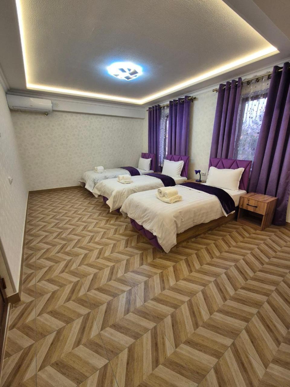 Samarkand Imron Hotel Екстериор снимка