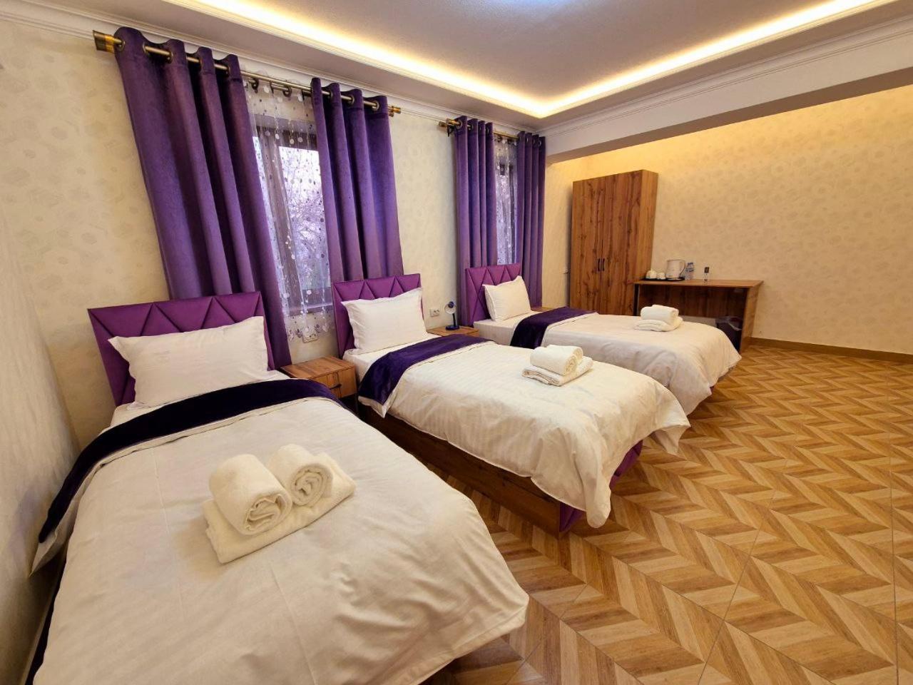 Samarkand Imron Hotel Екстериор снимка