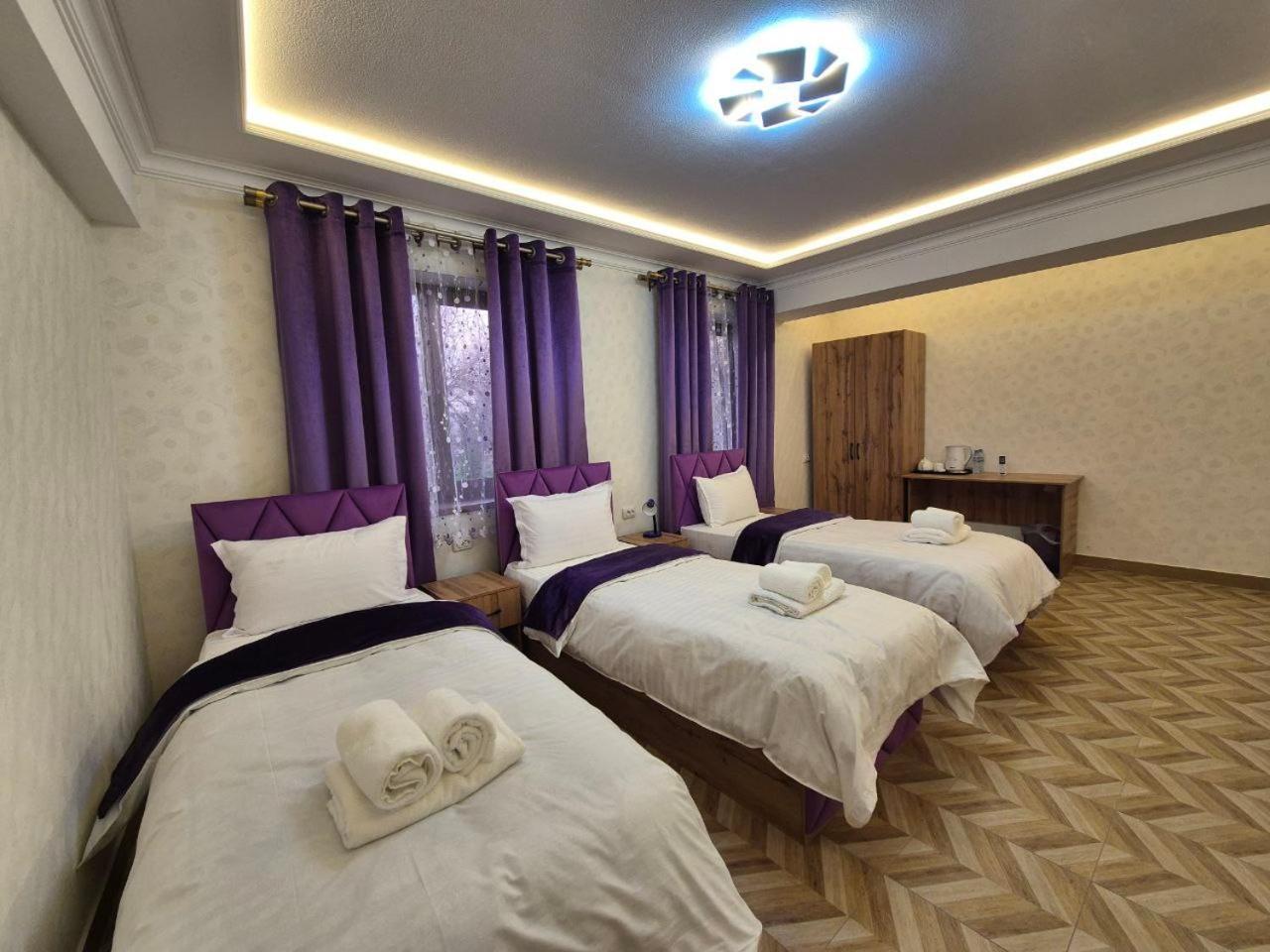 Samarkand Imron Hotel Екстериор снимка