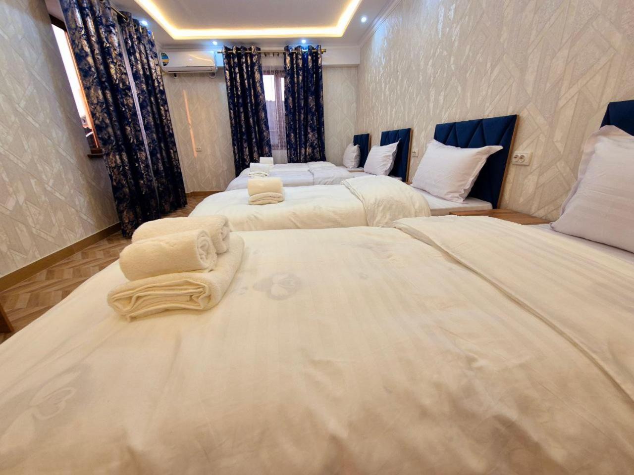 Samarkand Imron Hotel Екстериор снимка