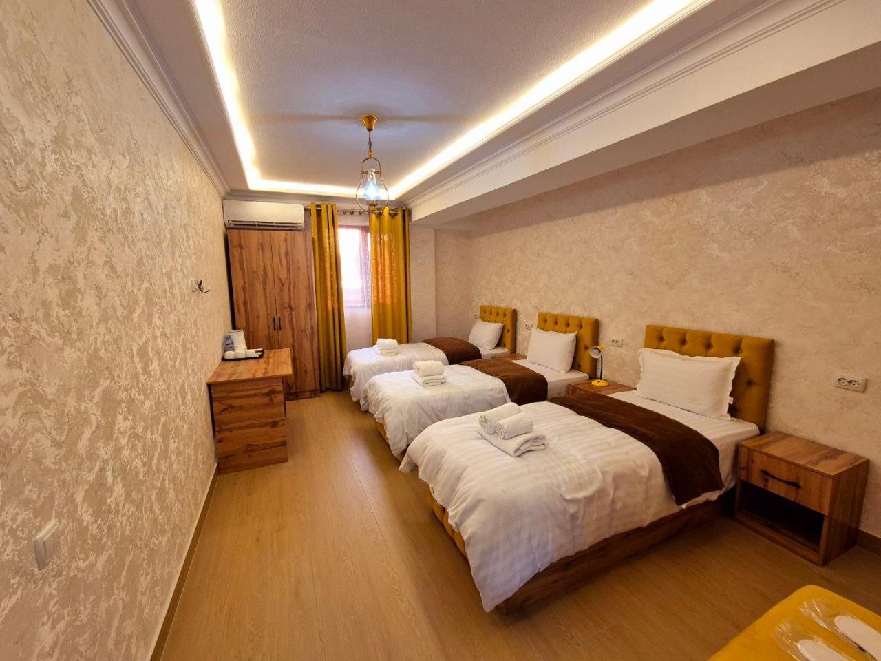 Samarkand Imron Hotel Екстериор снимка