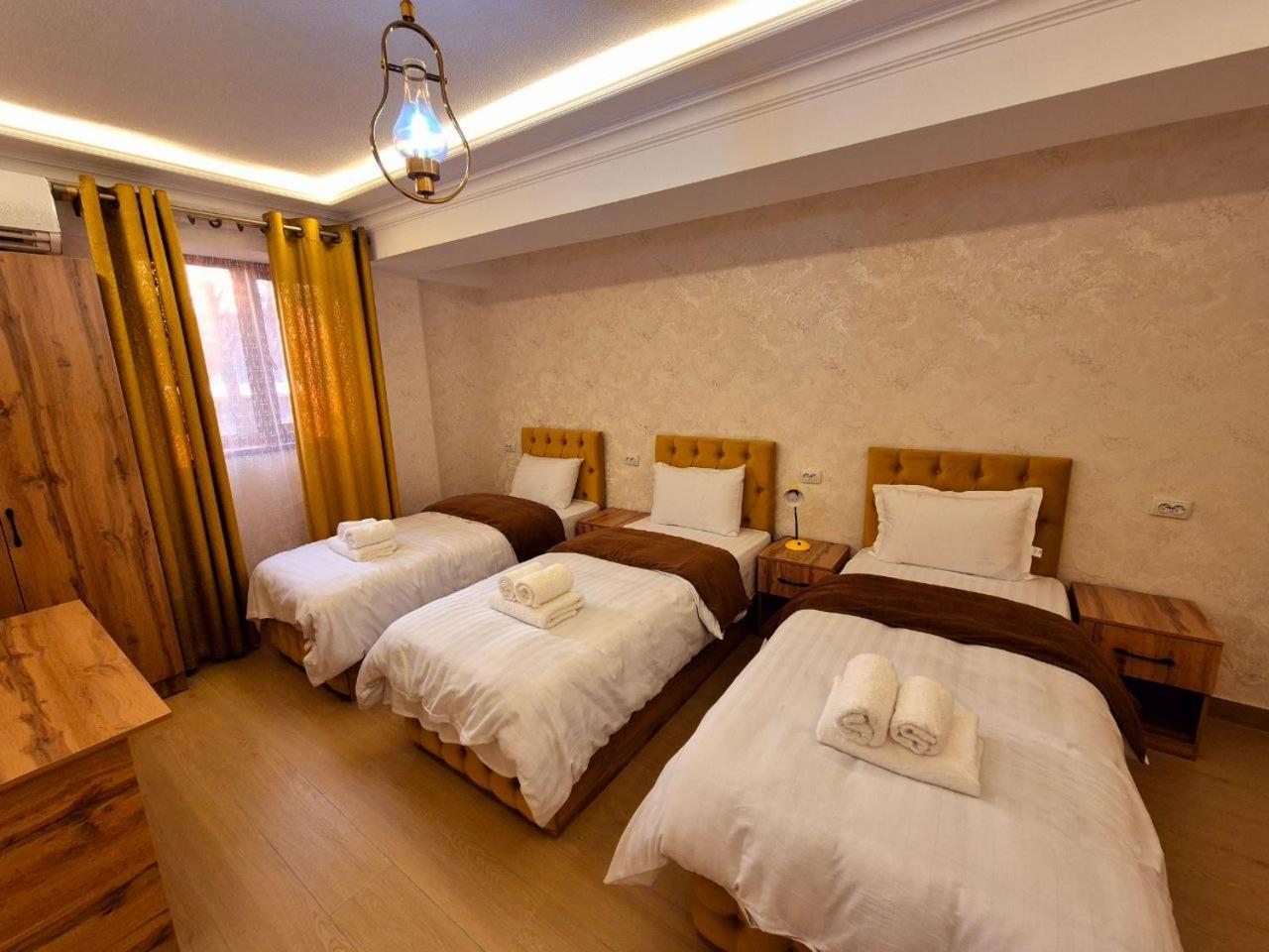Samarkand Imron Hotel Екстериор снимка