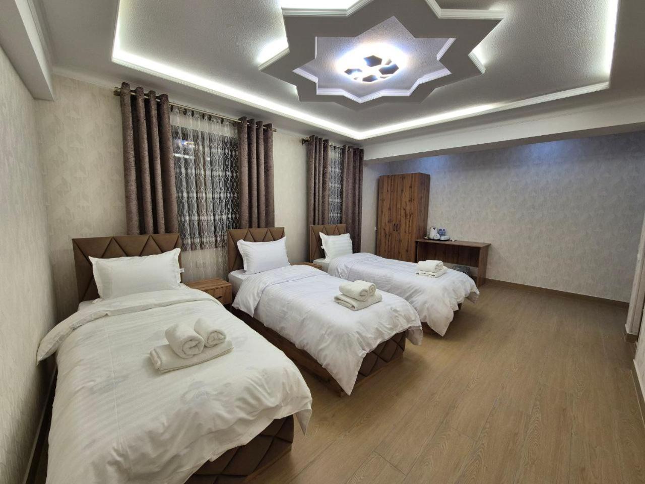 Samarkand Imron Hotel Екстериор снимка