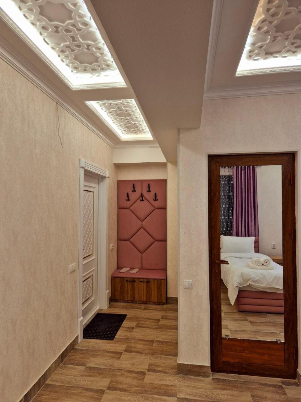 Samarkand Imron Hotel Екстериор снимка