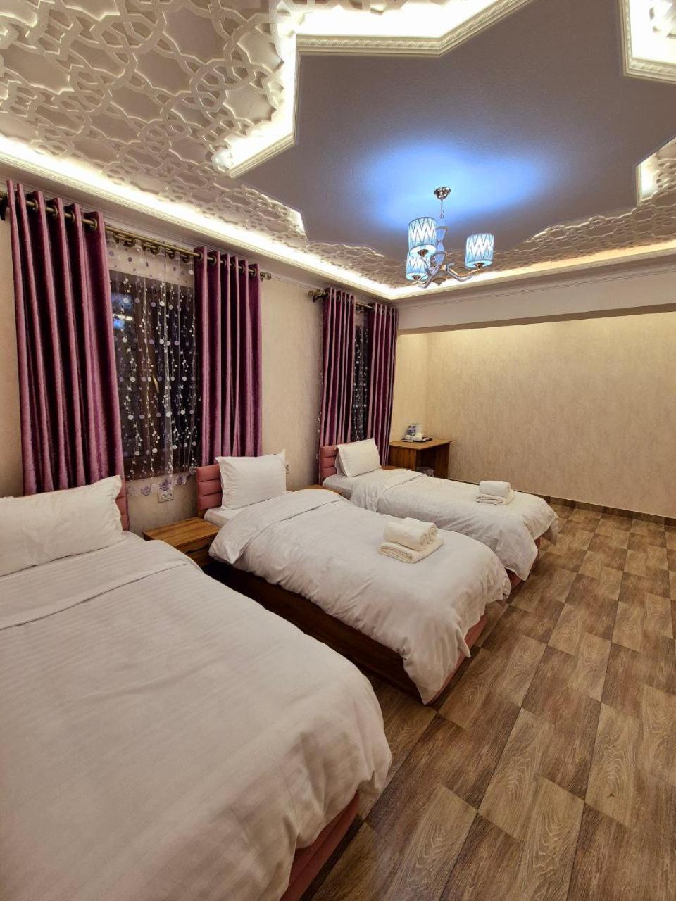 Samarkand Imron Hotel Екстериор снимка