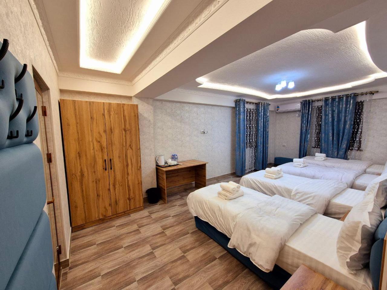 Samarkand Imron Hotel Екстериор снимка