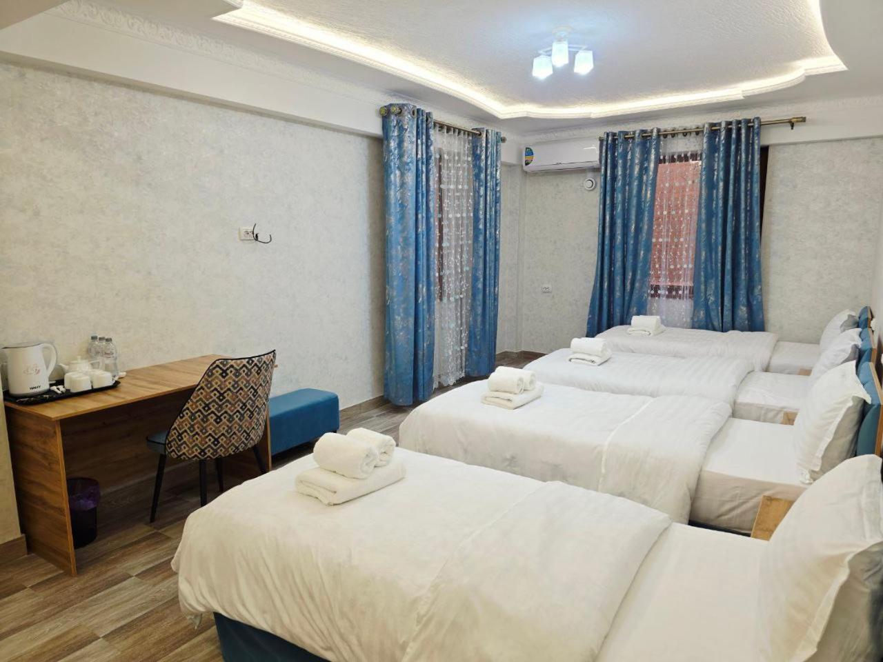 Samarkand Imron Hotel Екстериор снимка